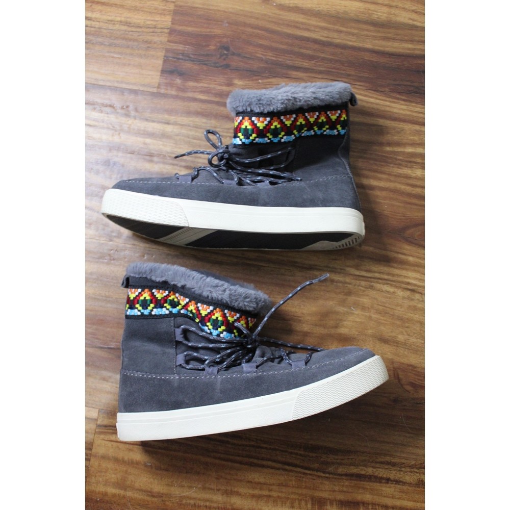 TOMS Alpine Boot Grey Waterproof Suede Tribal Webbing Women Size 8.5